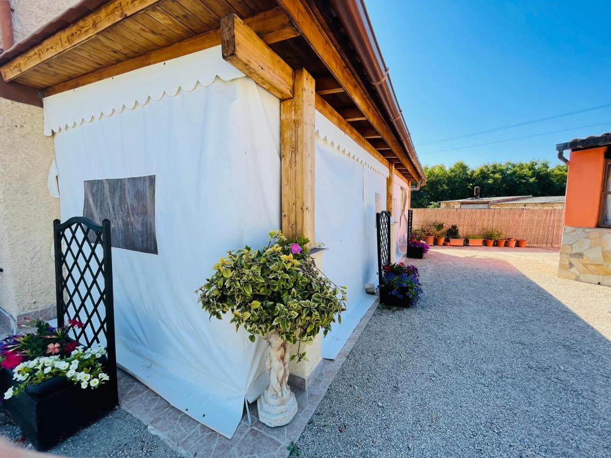 B&B Sterlizia Santa Maria la Palma Luaran gambar