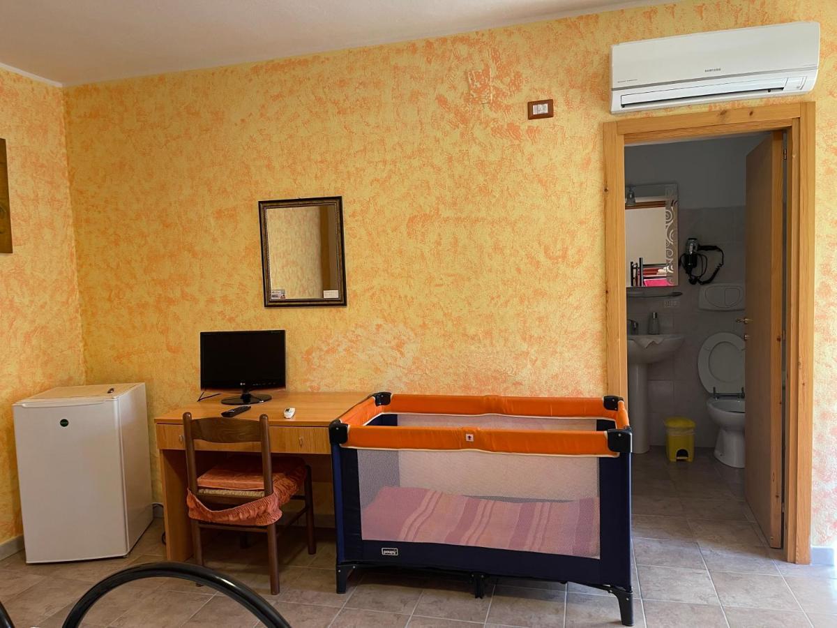 B&B Sterlizia Santa Maria la Palma Luaran gambar
